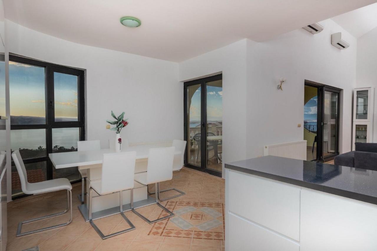 Vila Sani Crikvenica Apartment Bagian luar foto