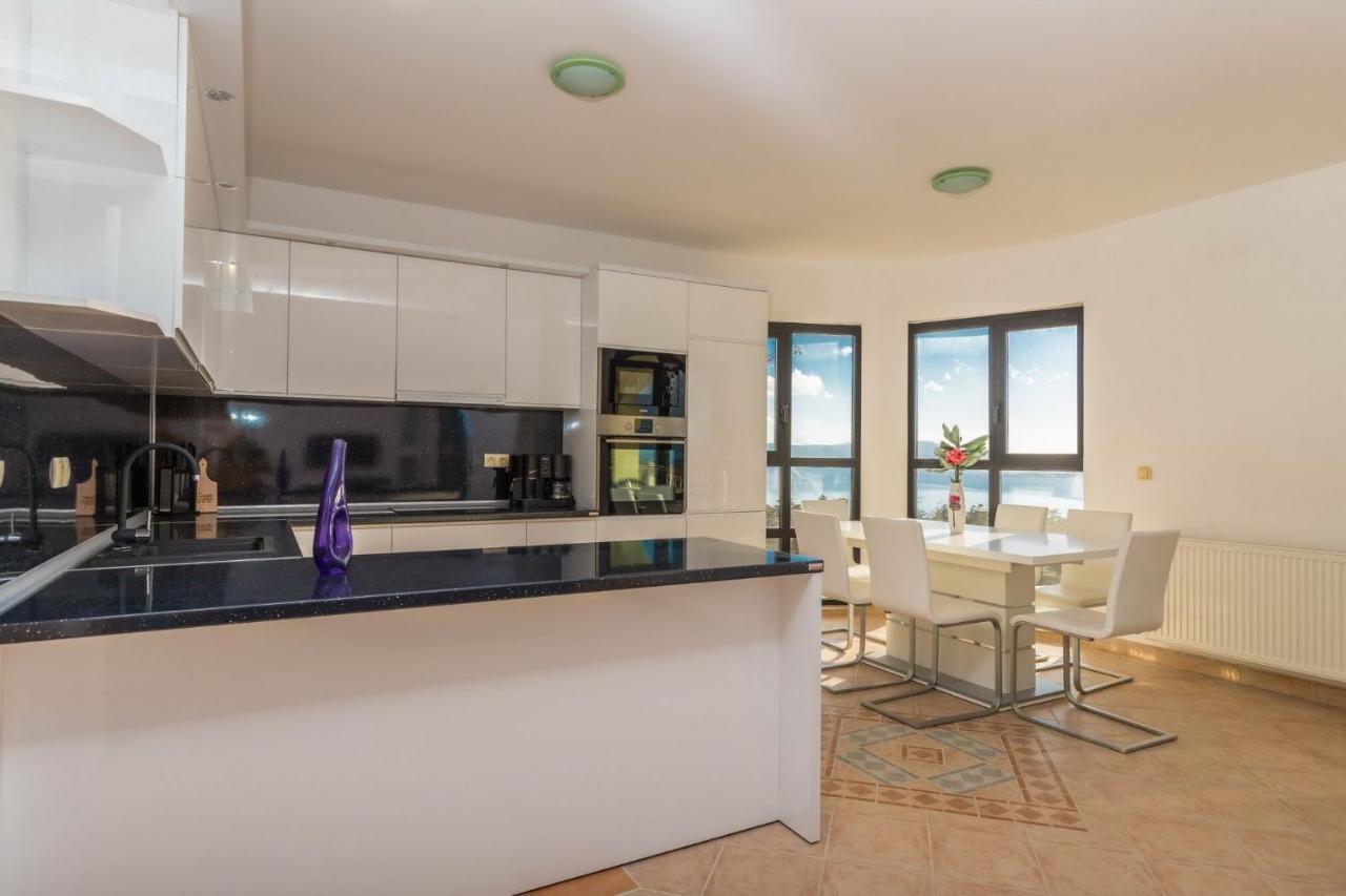 Vila Sani Crikvenica Apartment Bagian luar foto
