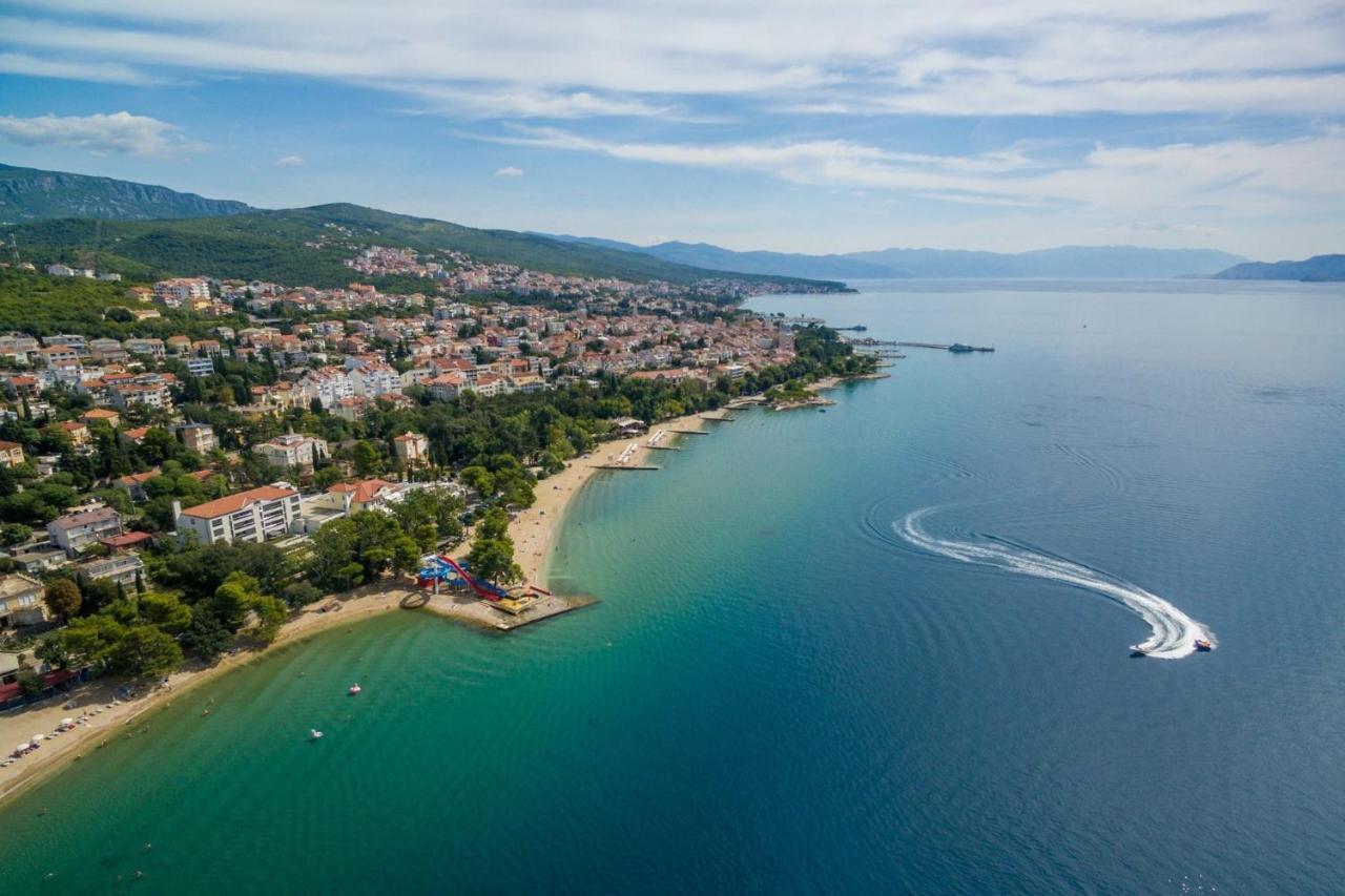 Vila Sani Crikvenica Apartment Bagian luar foto